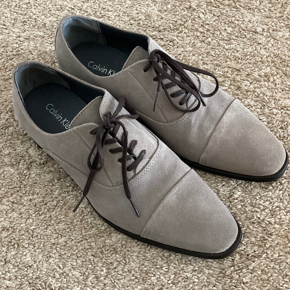 Calvin Klein Men’s Radley Oily Suede Dress Oxfords